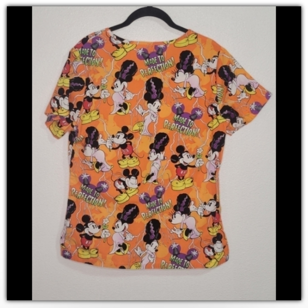 Disney Scrub Perfect for Halloween size small - Picture 2 of 4
